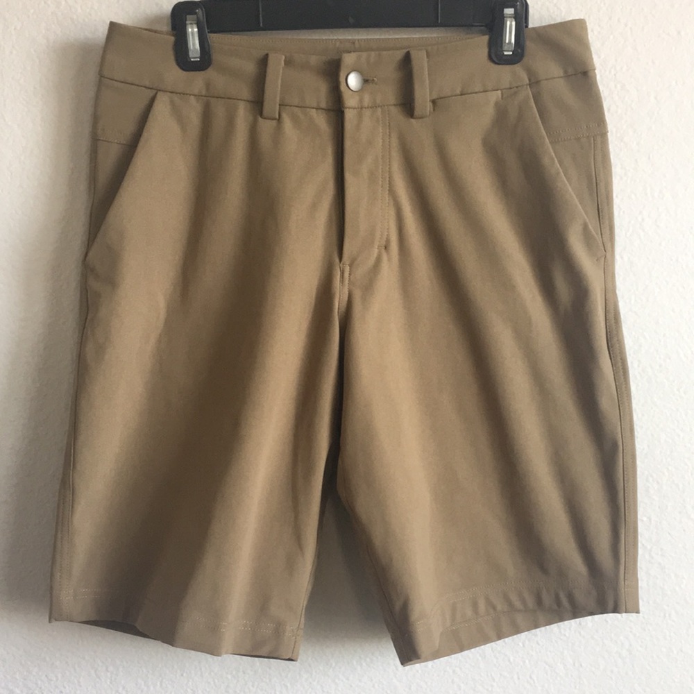 Men's Lululemon Commission Shorts - Khaki